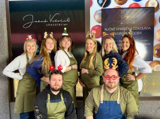 🎄Děkujeme vám! Za každou návštěvu, každé „jen se jdu podívat“ (a odchod s taškou), za zprávy, ochutnávky, návraty i za to,...